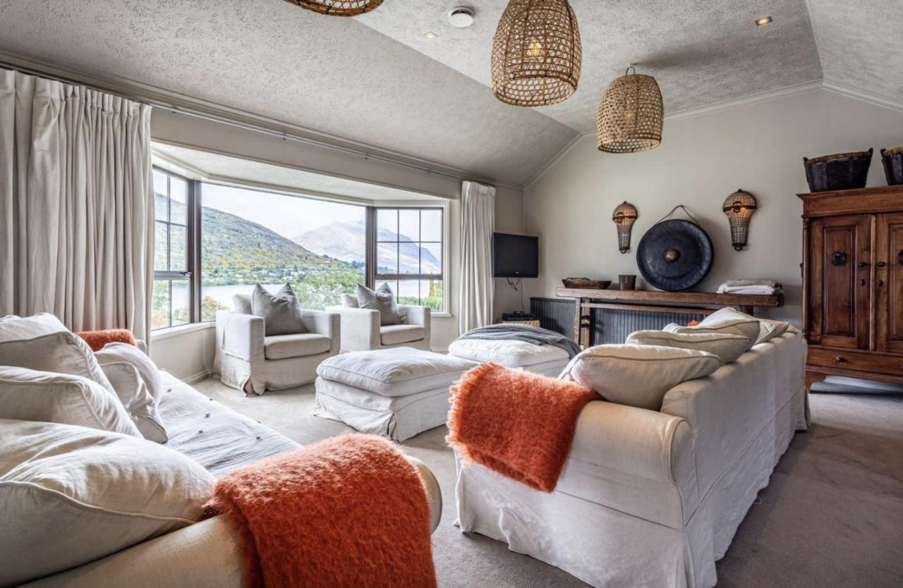 The Billiards Room Queenstown Exterior photo